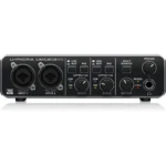 Behringer U-Phoria UMC202